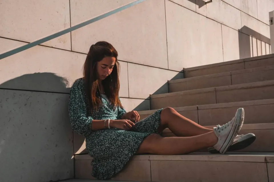sneakerstyle106a.webp
