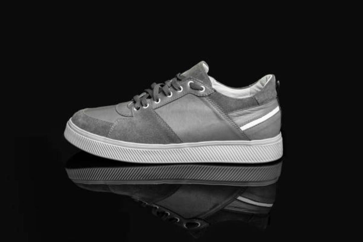 sneakerstyle137a.jpg